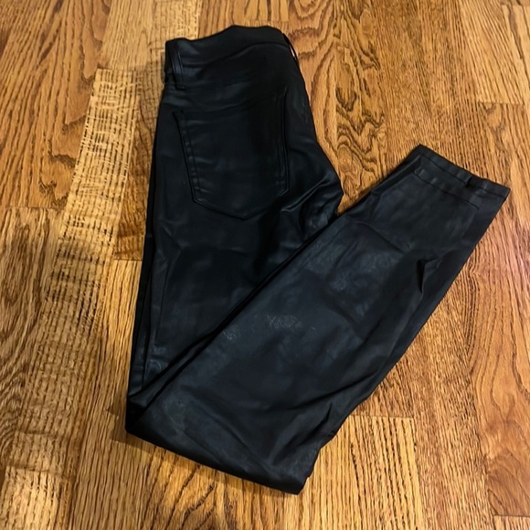 Current/Elliot Woman’s Black The Stiletto Black Coated Jeans Size 24 - Picture 1 of 7